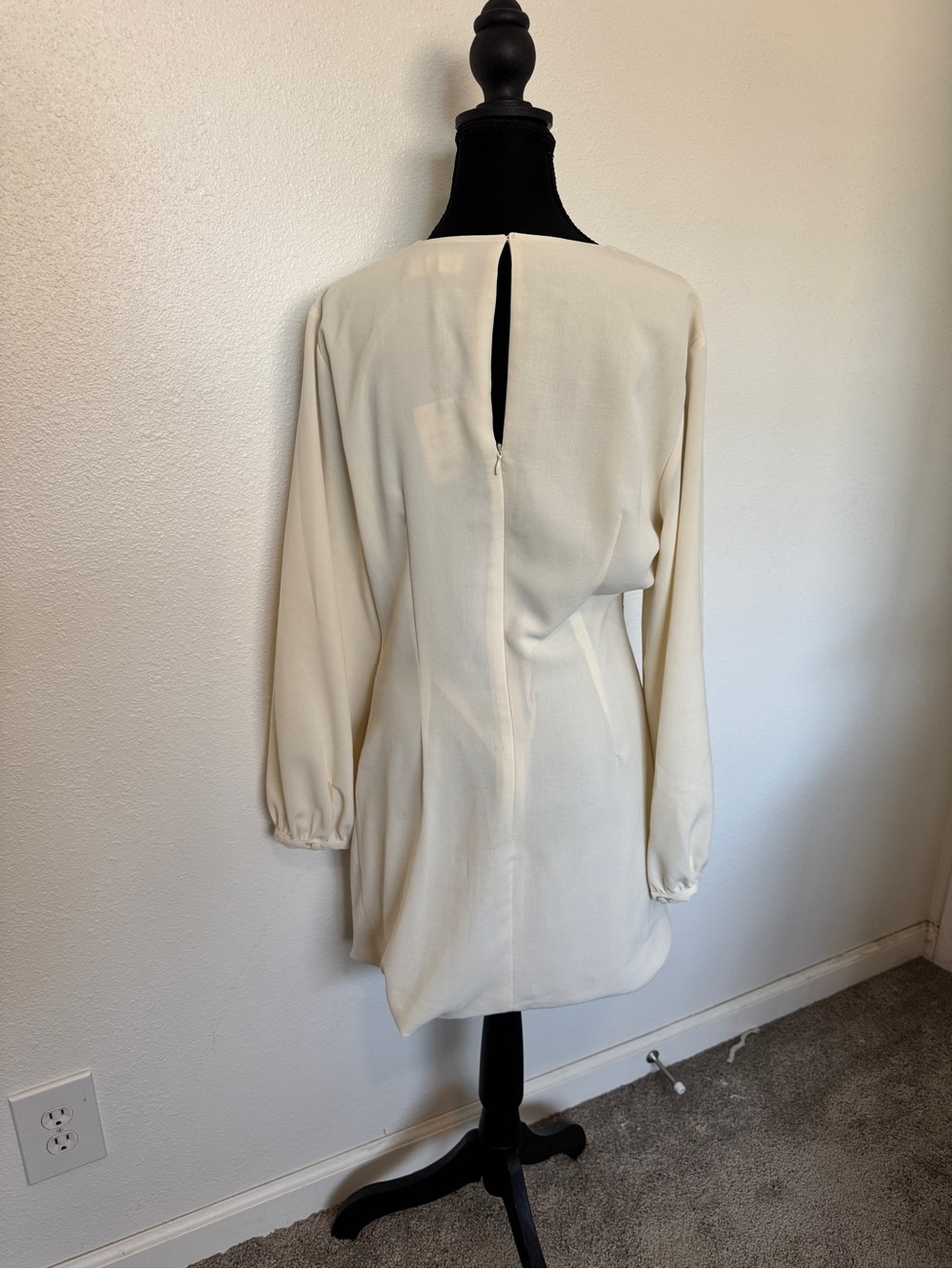 ZARA‎ ZW Collection Ruched Mini Dress Beige Long Sleeve NWT Large - Picture 4 of 6